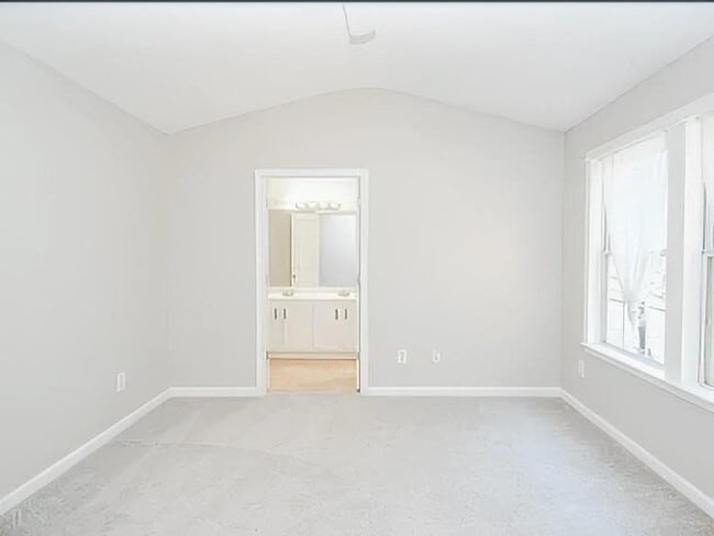 Building Photo - 4645 Valais Ct