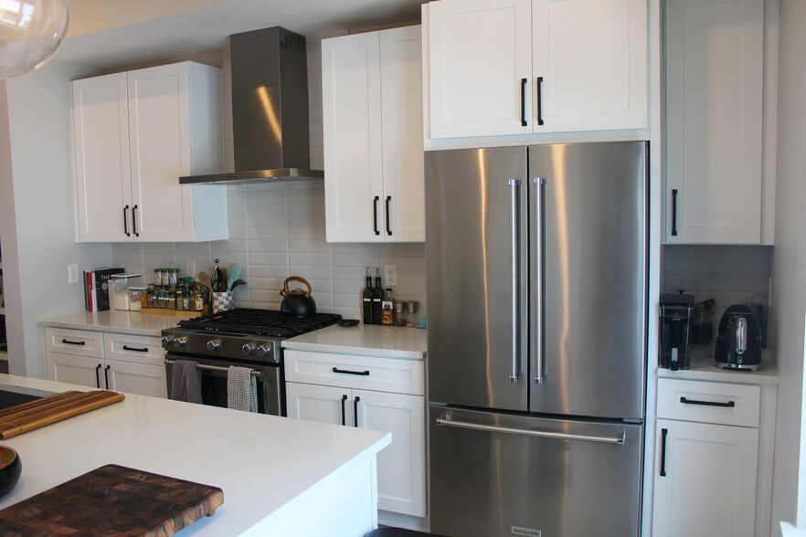 Building Photo - 3580 Uinta St