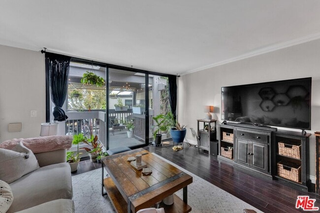 Building Photo - 7740 Redlands St