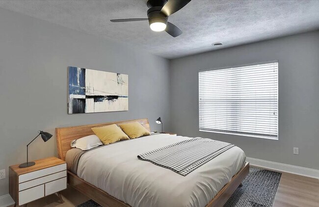 Building Photo - 819 S 42nd St