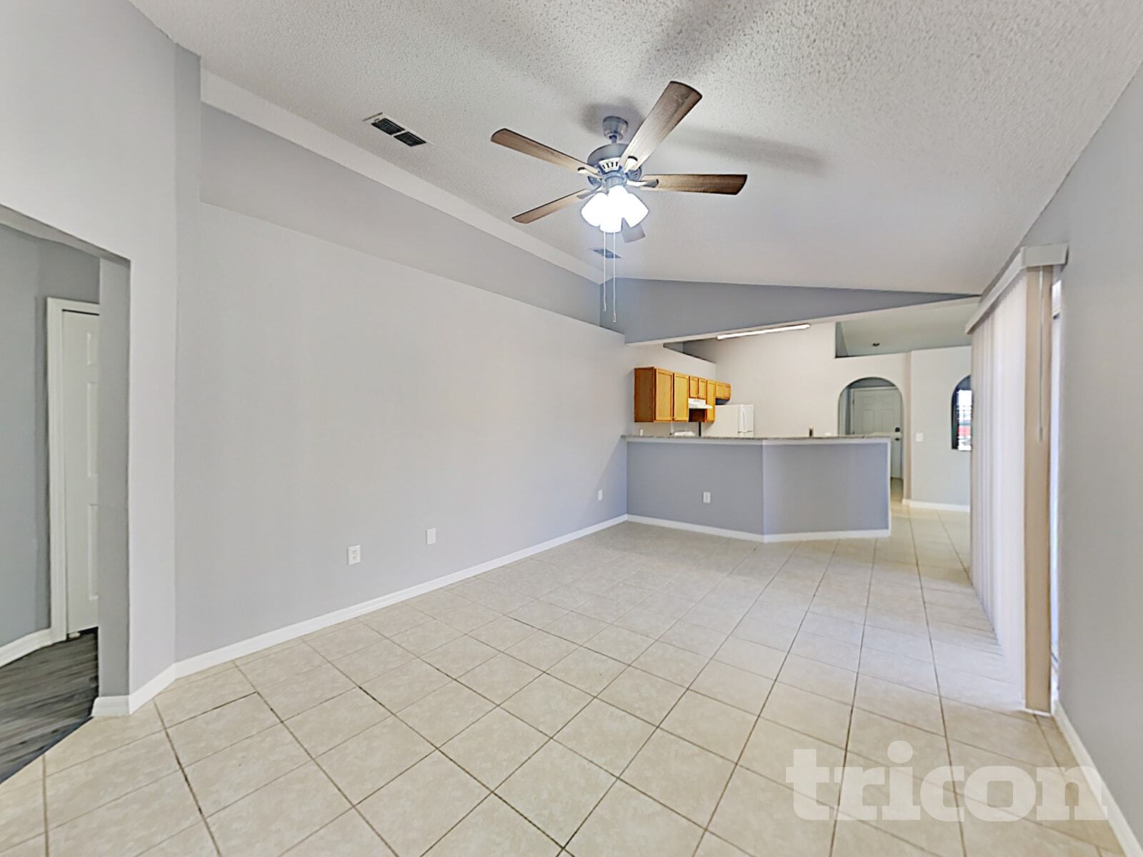 Building Photo - 810 Ognon Ct