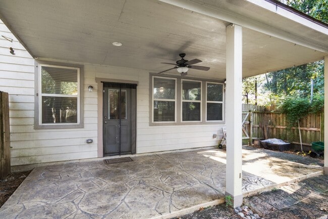 Building Photo - 1766 Parkside Shrs Ln