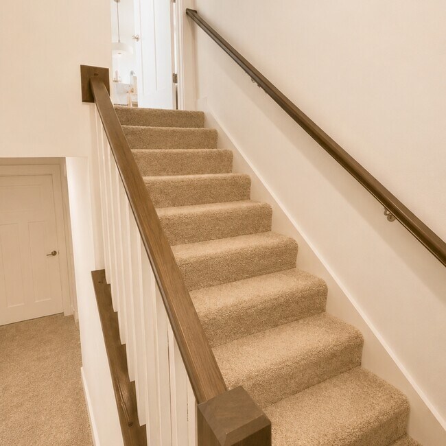 Building Photo - 1206 Marsalis Pl