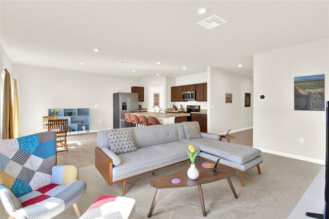 Building Photo - 1511 Finnigan Cir