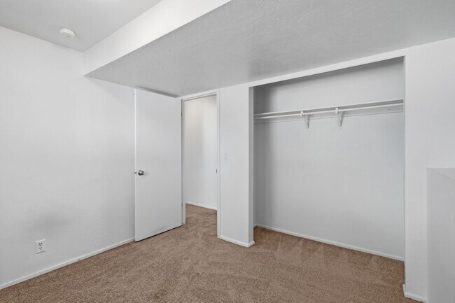 Building Photo - 3671 Cordele Cir