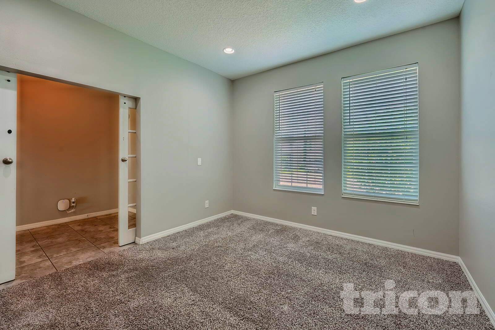 Building Photo - 937 Hilltop Park Ct