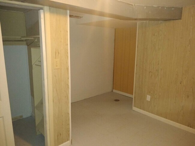 Building Photo - 3 bedroom Westminster home for rent