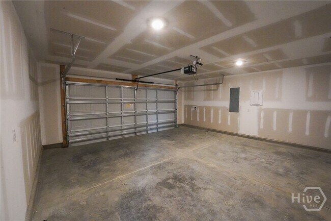 Building Photo - 430 Coconut Dr