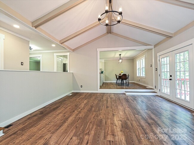 Building Photo - 9565 Man O War Rd