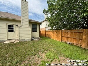 Building Photo - 213 Lakota Ct