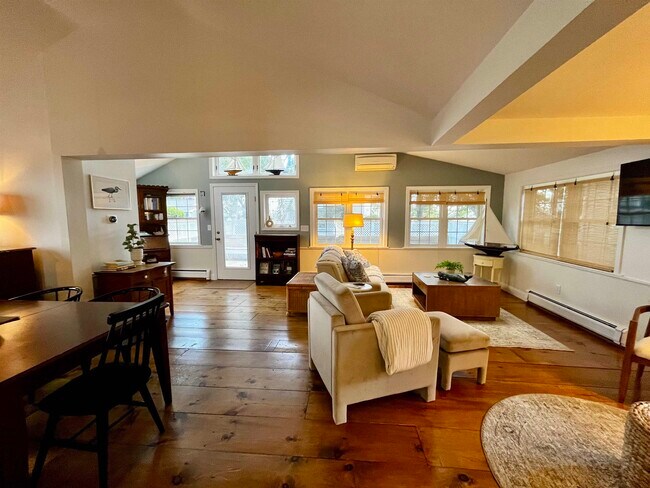 Building Photo - 15 Mill Pond Ln