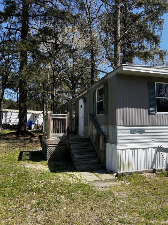 Building Photo - 741 Three Bridges Estates Cir
