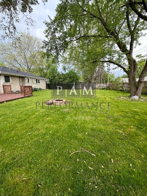 Building Photo - 7116 W Armour Ave