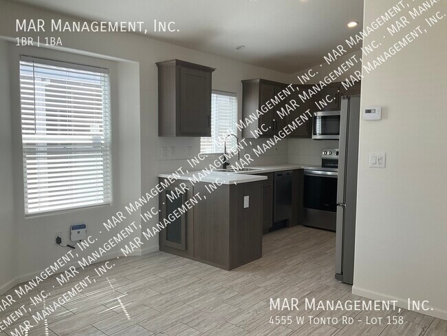 Building Photo - 4555 W Tonto Rd