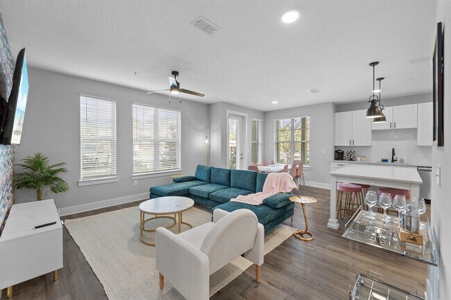 Building Photo - 11830 Buckfield Cir