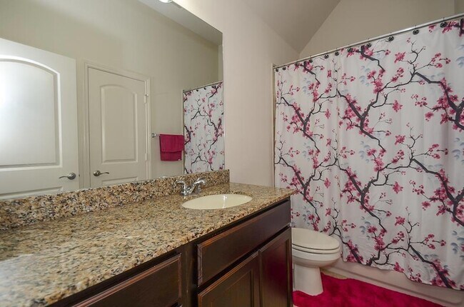 Building Photo - 4307 Fenetre Forest St