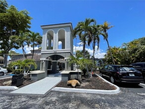 Building Photo - 7012 NW 179th St