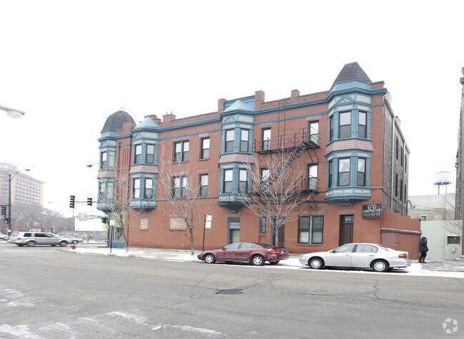 Building Photo - 1536-1538 N Halsted St