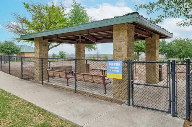 Building Photo - 858 Cherrystone Loop