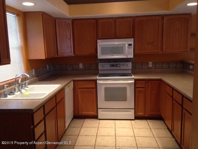 Building Photo - 1552 Balsam Ct
