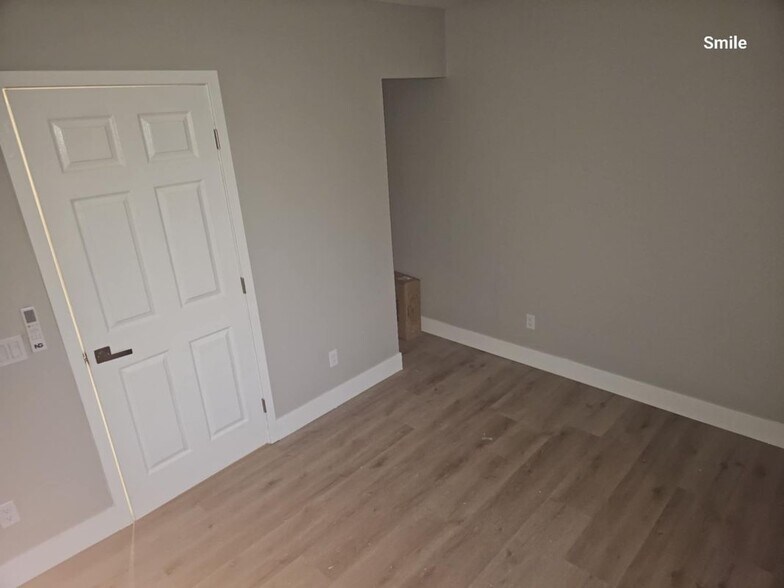 Building Photo - 1005 W Hollowell St