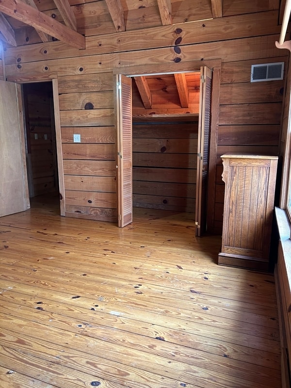 Building Photo - 1420 Old Mush Creek Rd