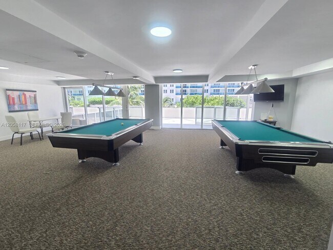Building Photo - 2401 Collins Ave