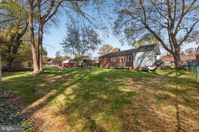Building Photo - 120 Homewood Rd