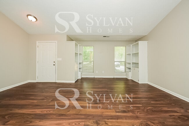 Building Photo - Coming HOME never felt so good!