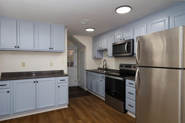 Building Photo - 1190 Blue Creek Rd