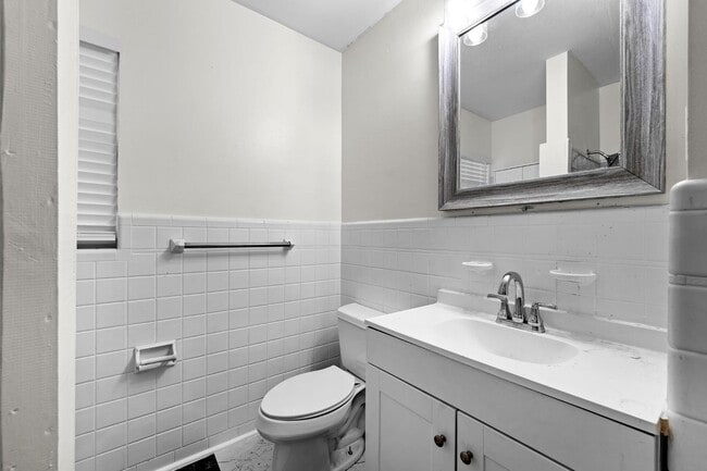 Building Photo - 4514 9th Ave N