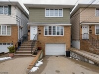 Building Photo - 402 N 5th St