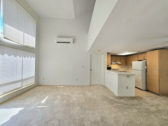 Building Photo - 95-270-270 Waikalani Dr