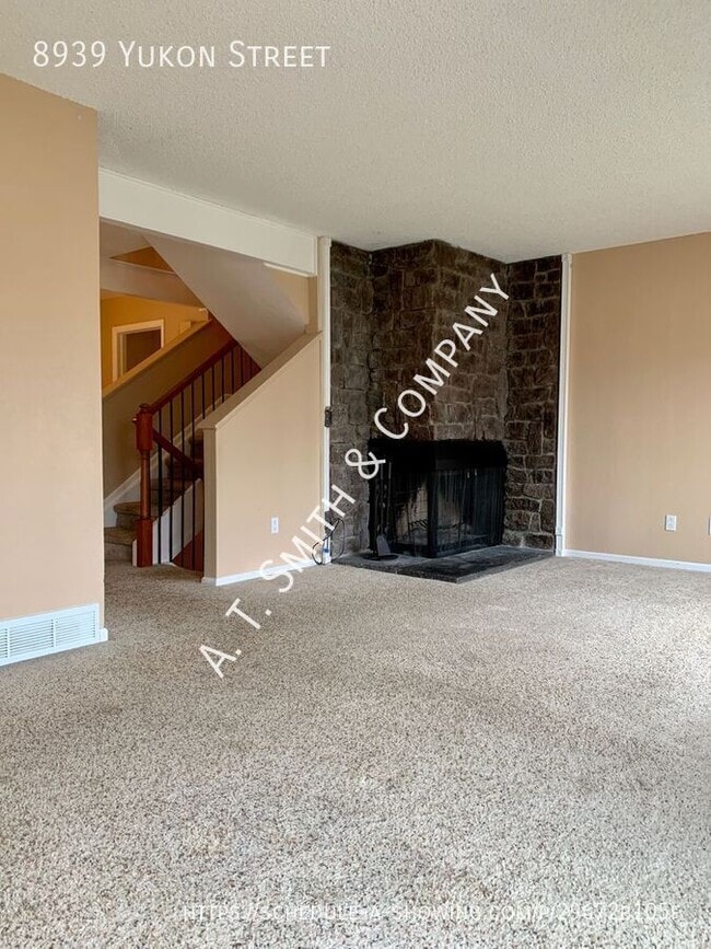 Building Photo - 8939 Yukon St