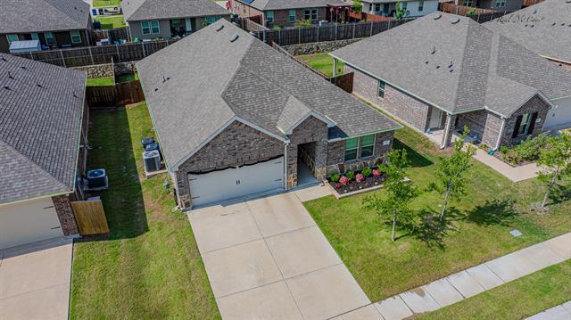 Building Photo - 707 Range Dr