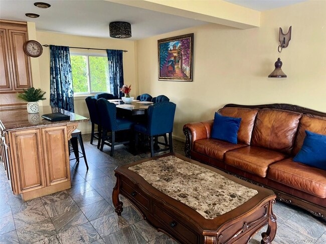 Building Photo - 1316 Mcclure Ave