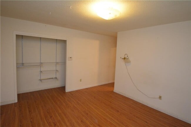 Building Photo - 9080 Rawhide Ct