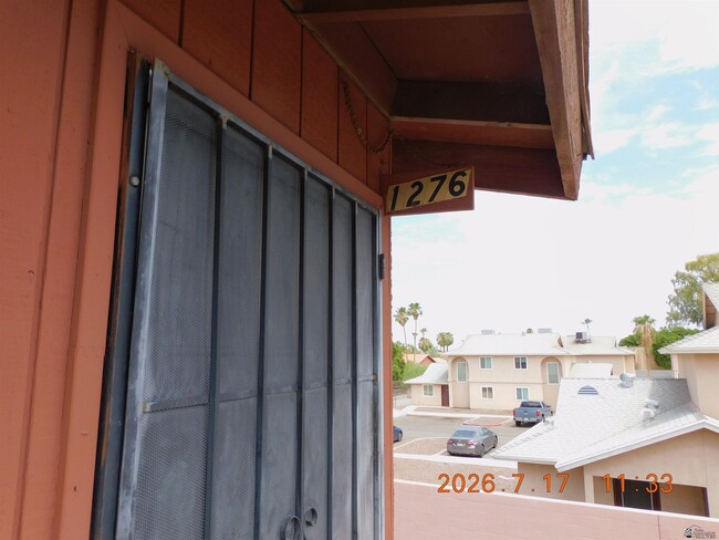 Building Photo - 1276 W 20th Pl