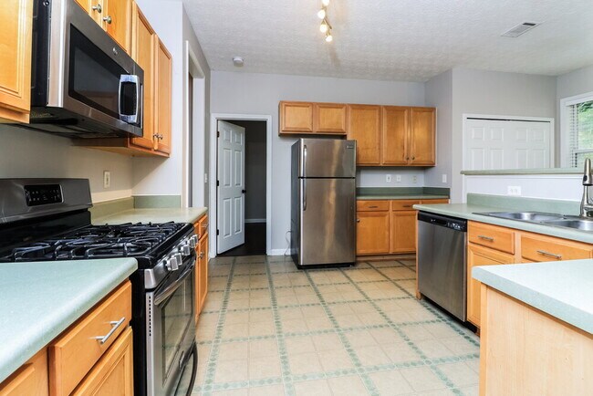 Building Photo - 109 Diamond Ridge Ave