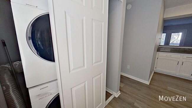 Building Photo - 215 Lafayette Rd