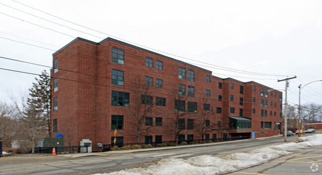 Building Photo - Kennebec Plaza Apartments