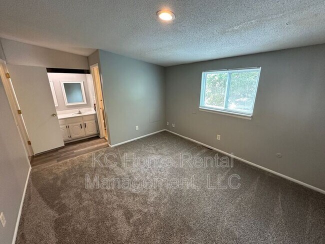 Building Photo - 8209 Webster Avenue