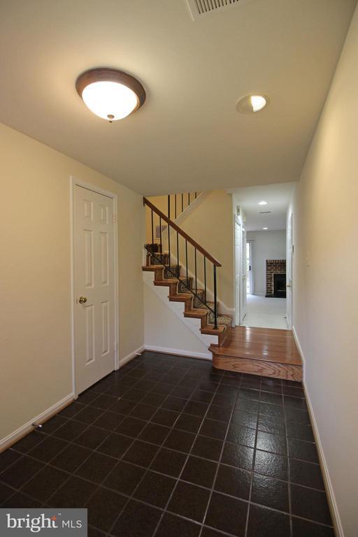 Building Photo - 5117 Bellemeade Ln