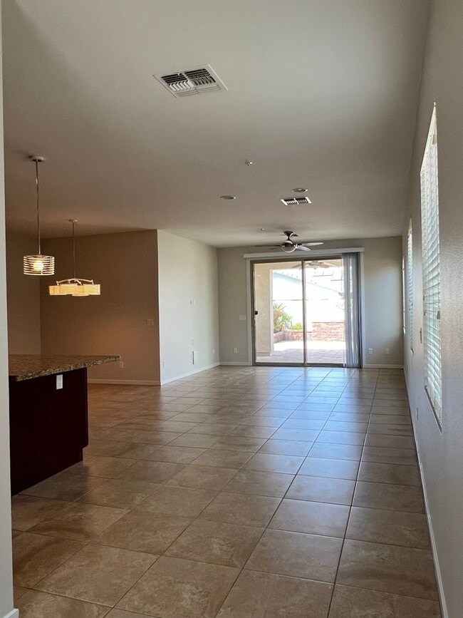 Building Photo - Gilbert Seville Development 3 Bed Plus Den