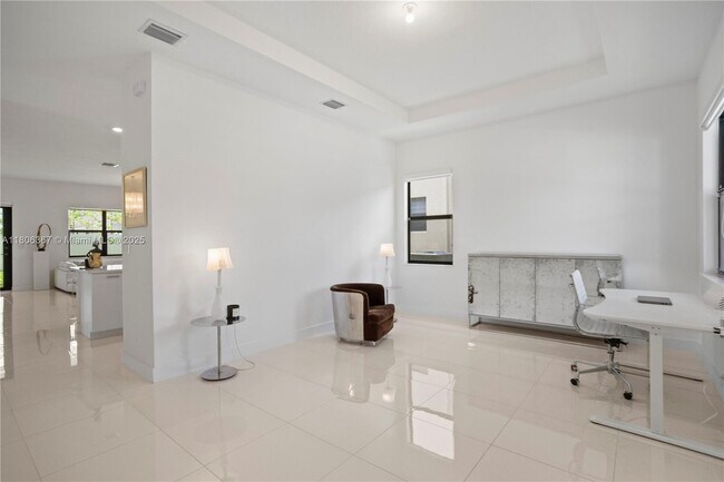 Building Photo - 4407 SW 175th Ave