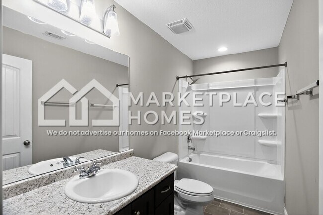 Building Photo - 635 Fairview Cir