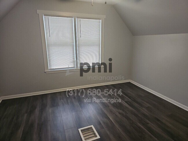 Building Photo - 7056 Caroline Ave