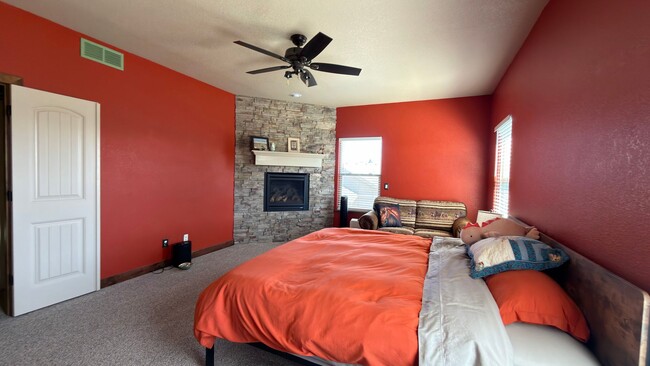 Building Photo - Great Home in Johnstown