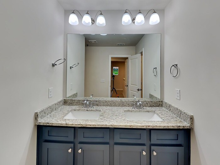 Building Photo - 116 Wayne Ln