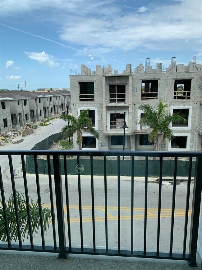 Building Photo - 8201 NW 41st St